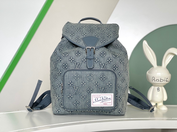 ルイヴィトンバッグ正面デザイン